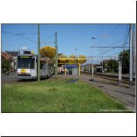 2017-08-04 Kusttram De Panne Station 6016 01.jpg